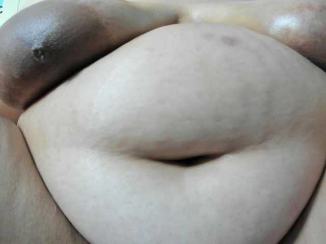 AlondraZaens's BongaCams show and profile