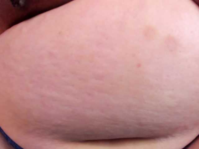 AlondraZaens live webcam show