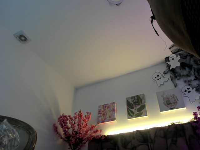 AlondraZaens live cam preview