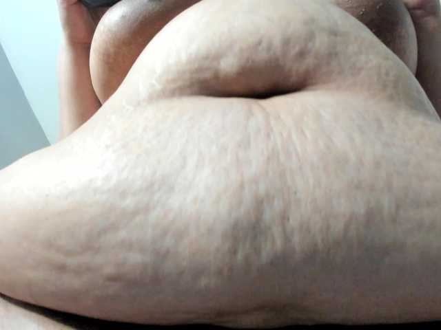 AlondraZaens live cam on BongaCams