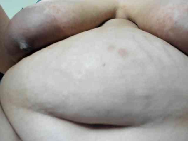 AlondraZaens webcam