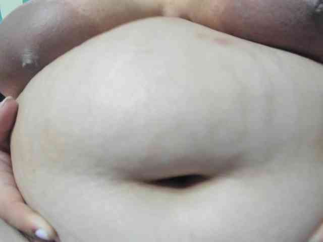 AlondraZaens webcam