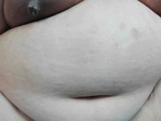 AlondraZaens webcam