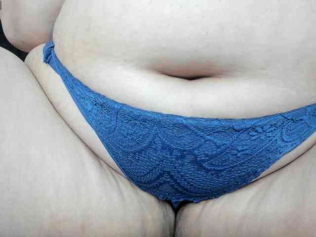 AlondraZaens webcam
