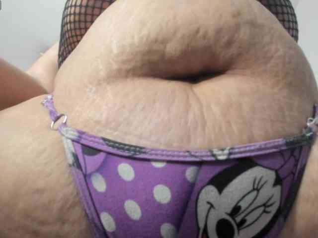 AlondraZaens webcam