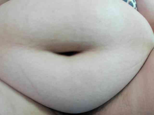 AlondraZaens webcam