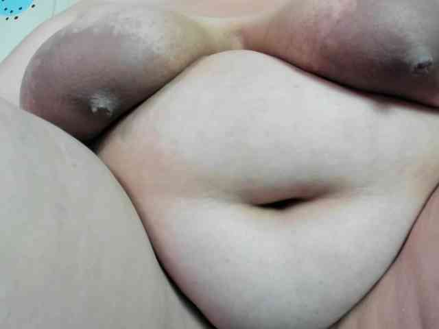 AlondraZaens webcam
