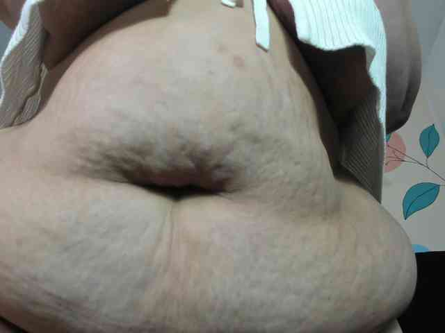AlondraZaens webcam