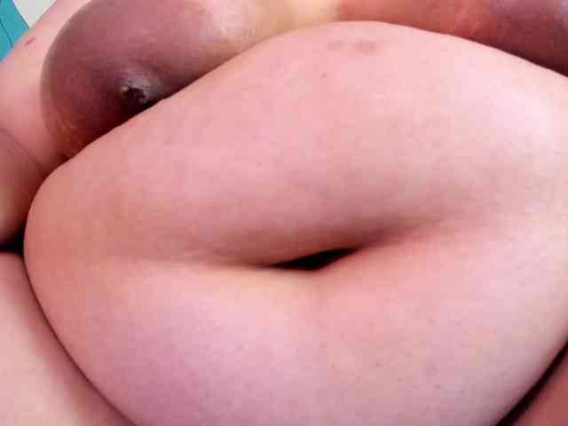 AlondraZaens webcam