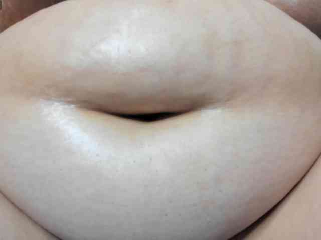 AlondraZaens webcam