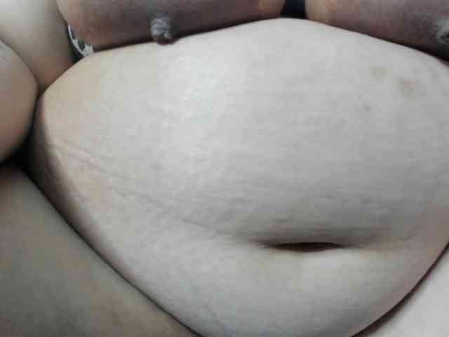 AlondraZaens webcam