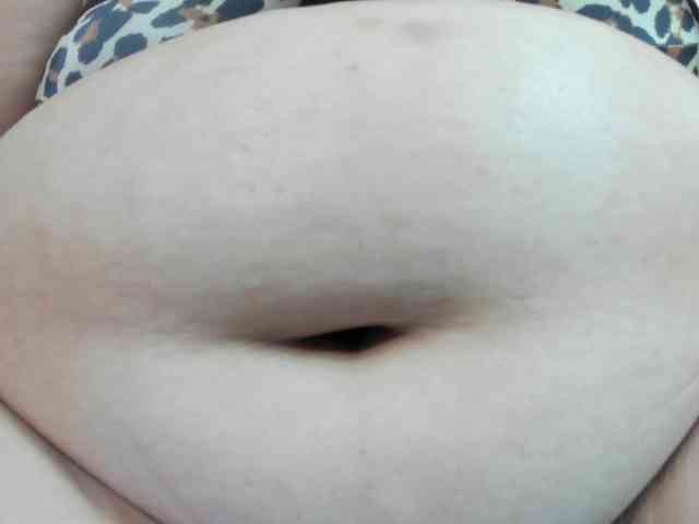 AlondraZaens webcam