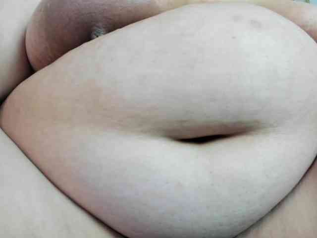 AlondraZaens webcam
