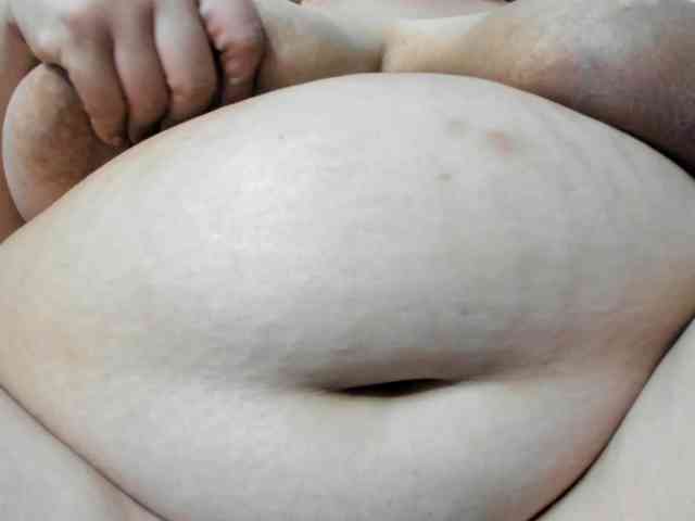 AlondraZaens webcam