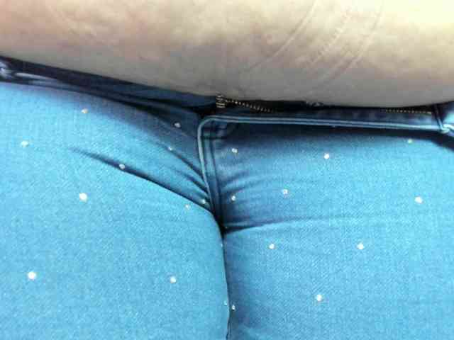 AlondraZaens webcam