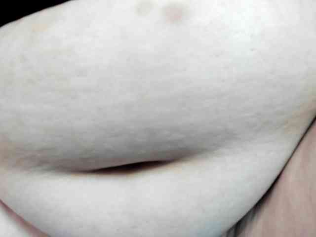 AlondraZaens webcam