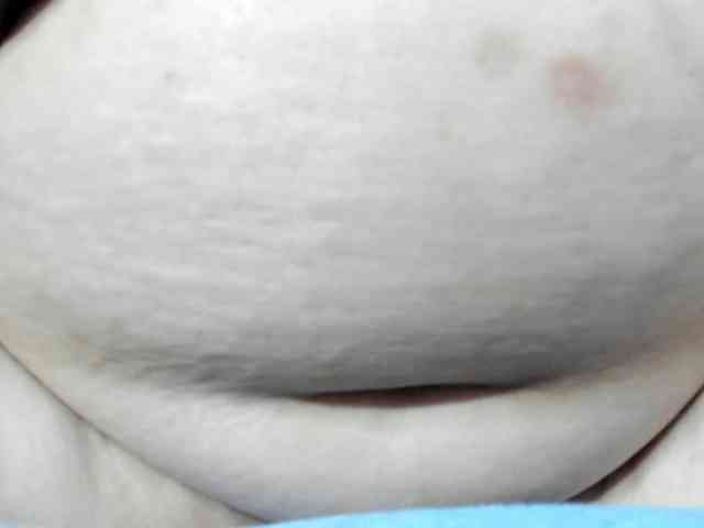 AlondraZaens webcam