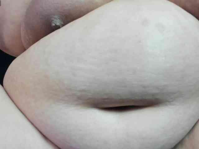 AlondraZaens webcam