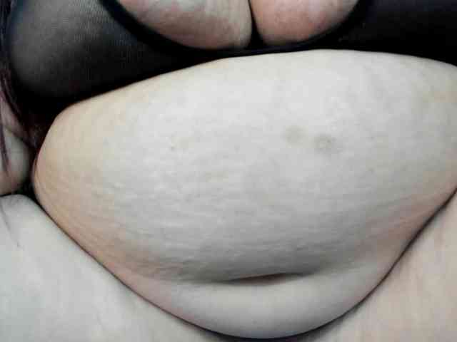 AlondraZaens webcam