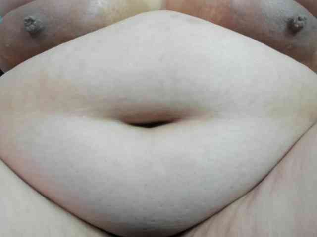 AlondraZaens webcam