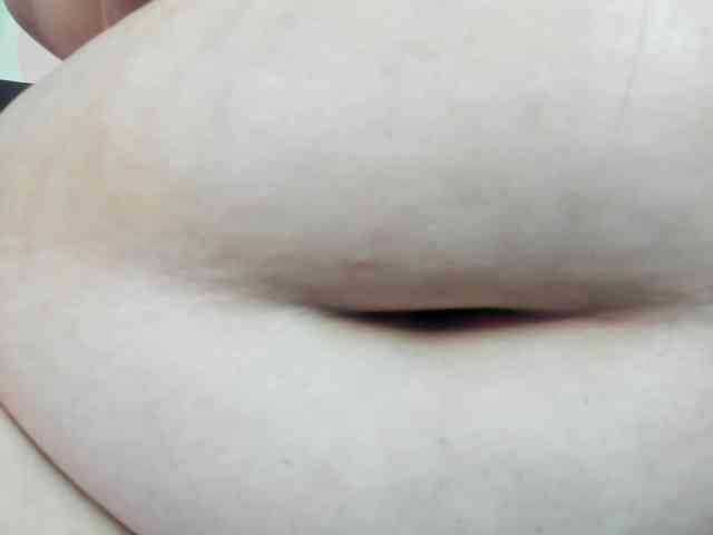 AlondraZaens webcam