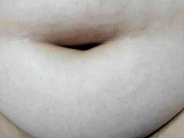AlondraZaens webcam
