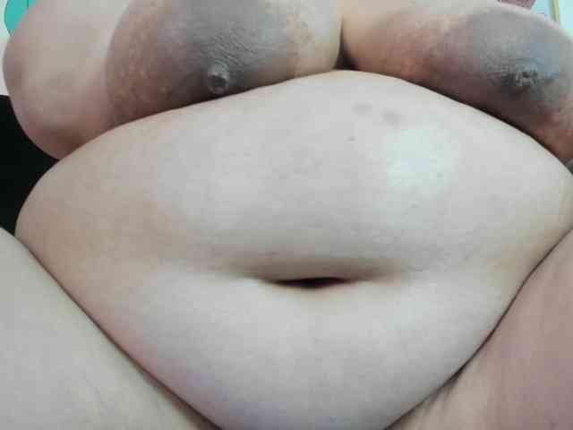 AlondraZaens webcam