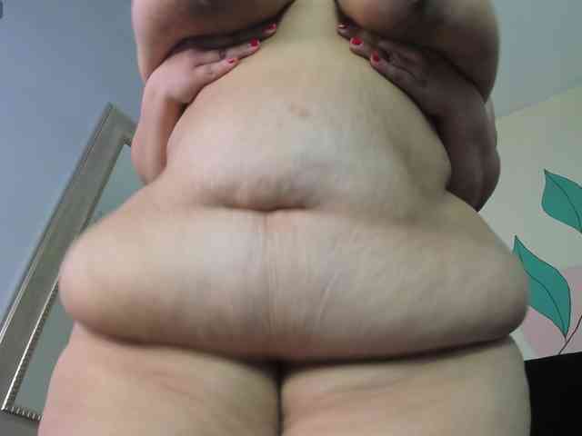 AlondraZaens webcam