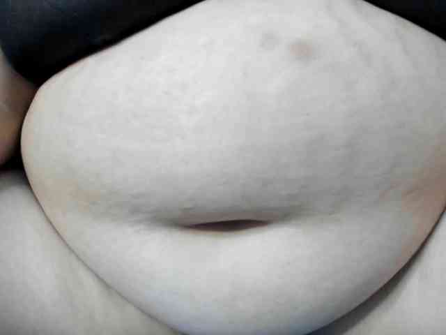 AlondraZaens webcam