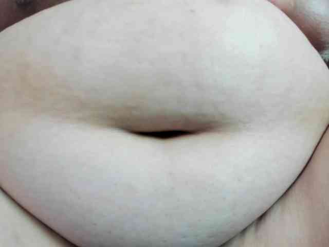 AlondraZaens webcam