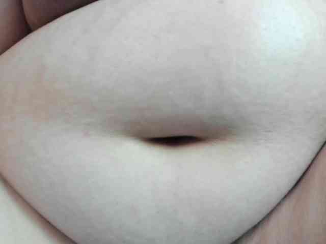 AlondraZaens webcam
