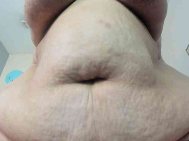 AlondraZaens webcam
