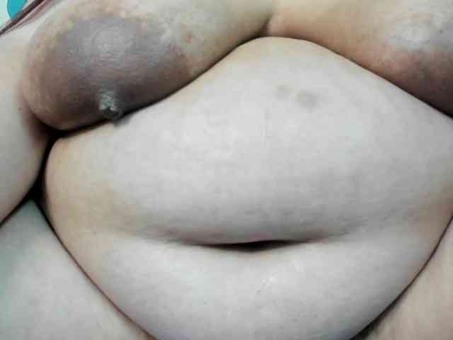 AlondraZaens webcam