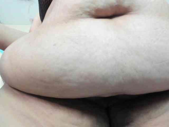 AlondraZaens webcam