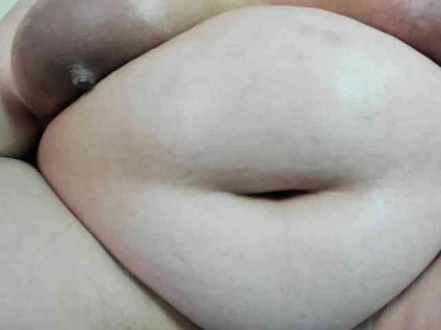 AlondraZaens webcam