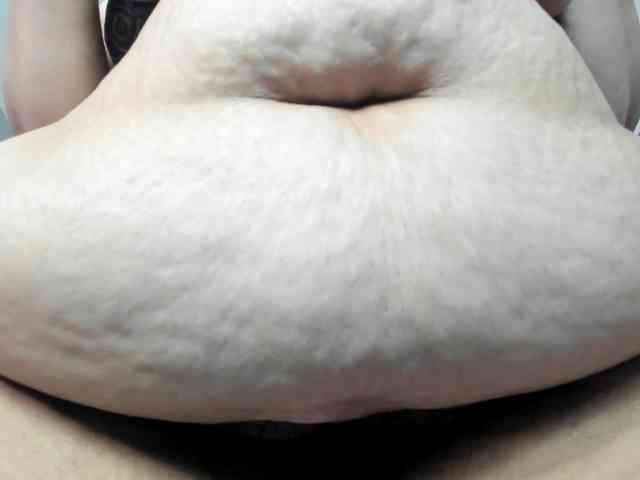 AlondraZaens webcam