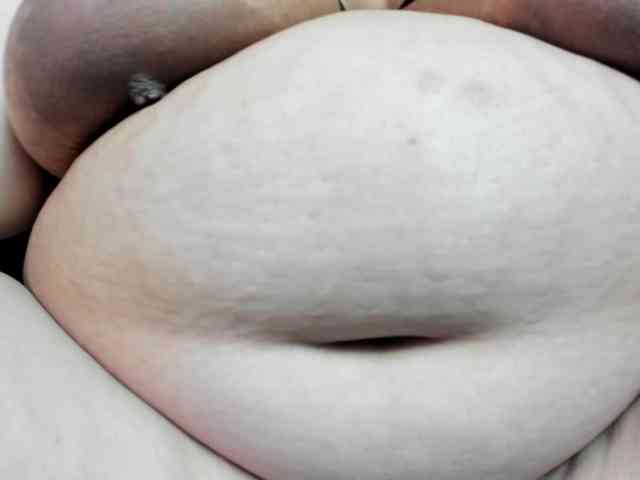AlondraZaens webcam
