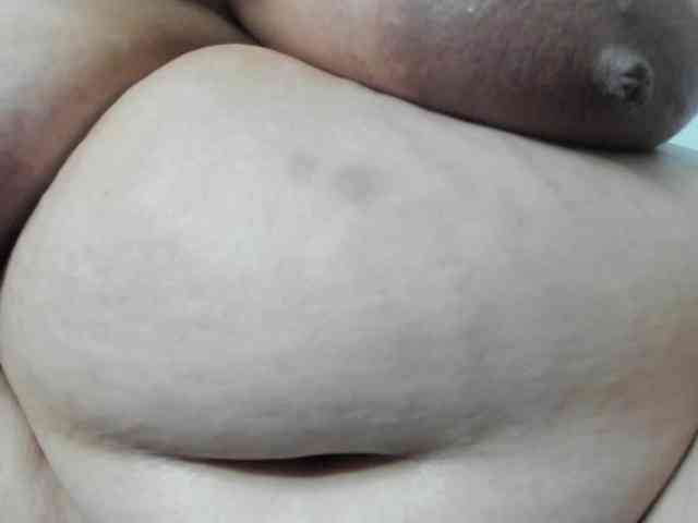 AlondraZaens webcam