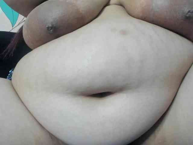 AlondraZaens webcam