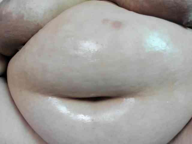 AlondraZaens webcam