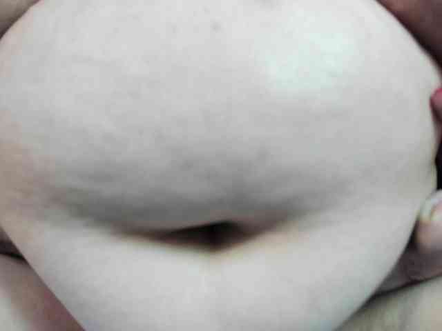 AlondraZaens webcam