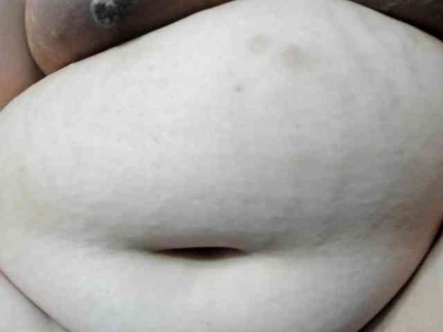 AlondraZaens webcam