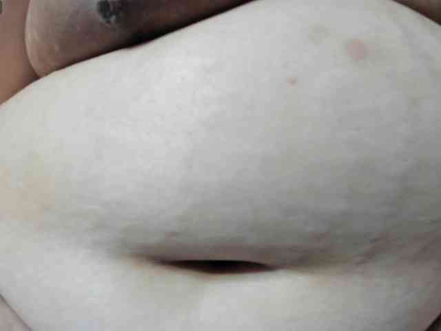 AlondraZaens webcam