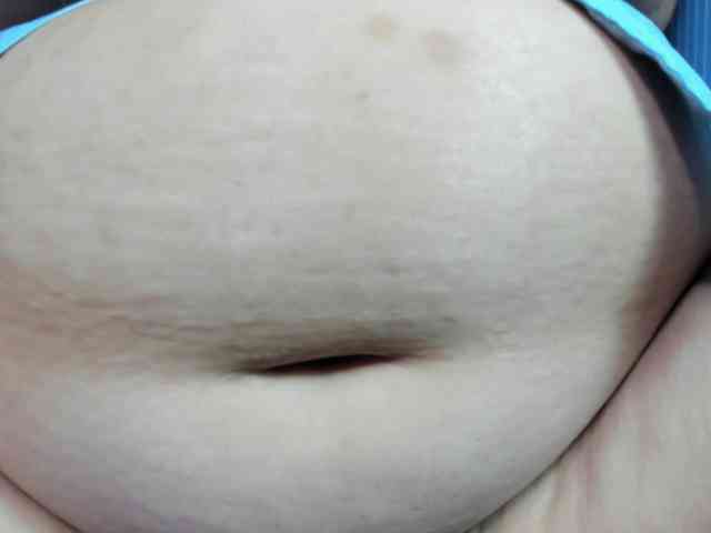 AlondraZaens webcam