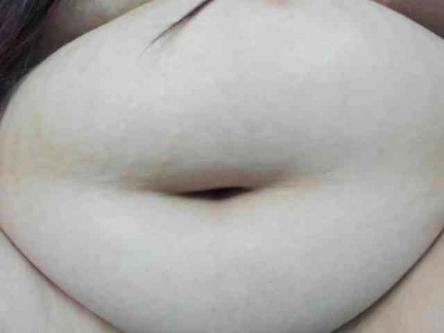 AlondraZaens webcam