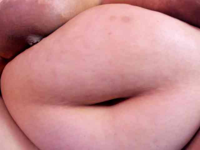 AlondraZaens webcam