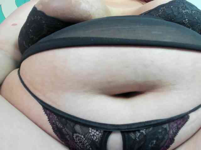 AlondraZaens webcam