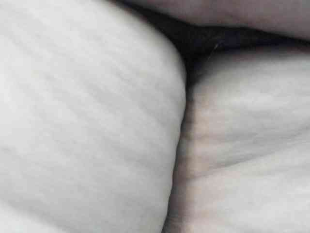 AlondraZaens webcam