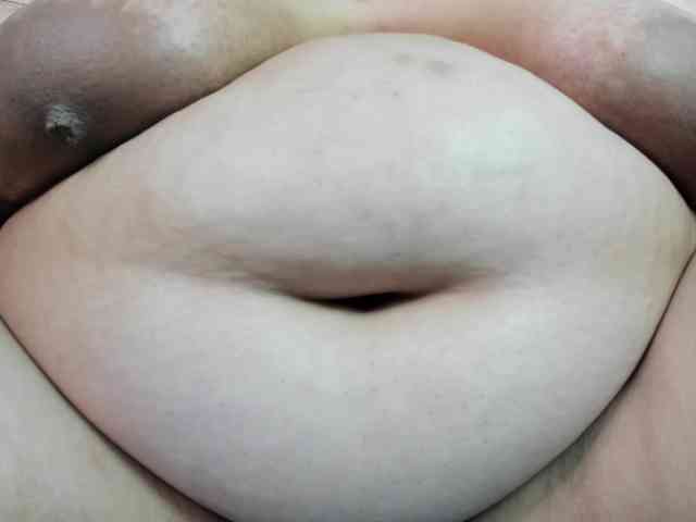 AlondraZaens webcam