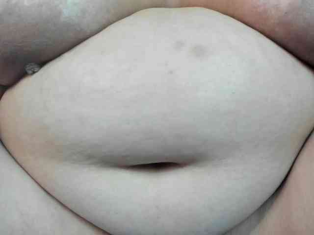 AlondraZaens webcam